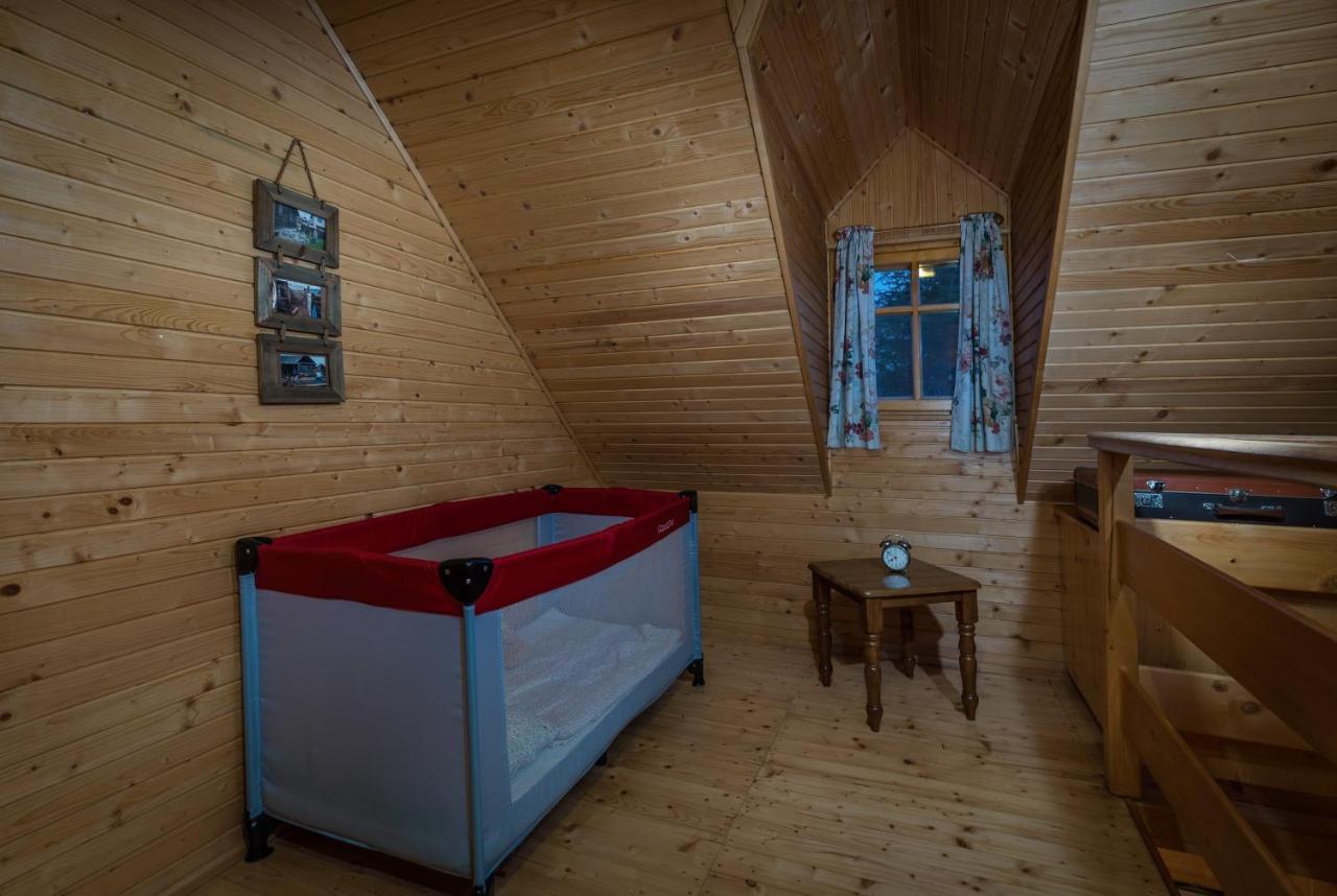 Drevenica Polomka, 5 Min Peso Restauracia, Ticha Ulica, Potok Villa Brezno Eksteriør bilde