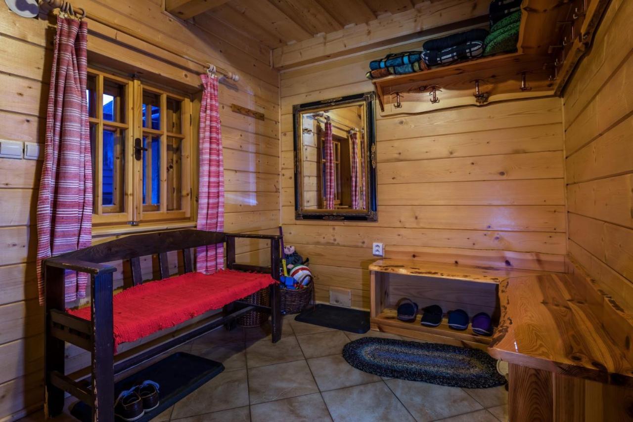 Drevenica Polomka, 5 Min Peso Restauracia, Ticha Ulica, Potok Villa Brezno Eksteriør bilde