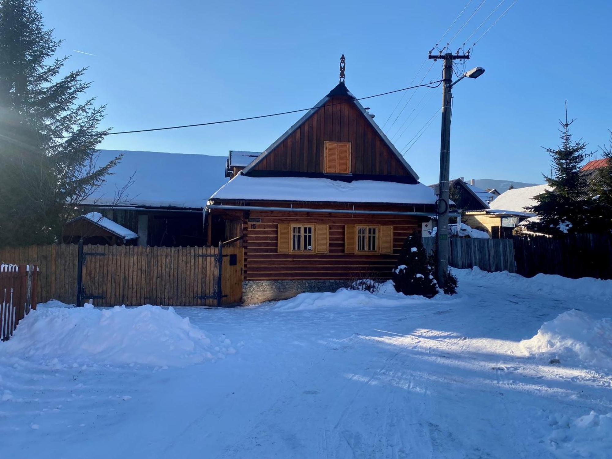 Drevenica Polomka, 5 Min Peso Restauracia, Ticha Ulica, Potok Villa Brezno Eksteriør bilde